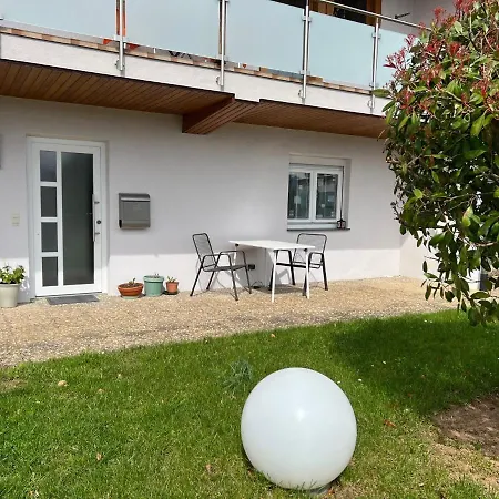 Kleine Mit Schoenem Blick In Schweiz - Grenznah Apartment *